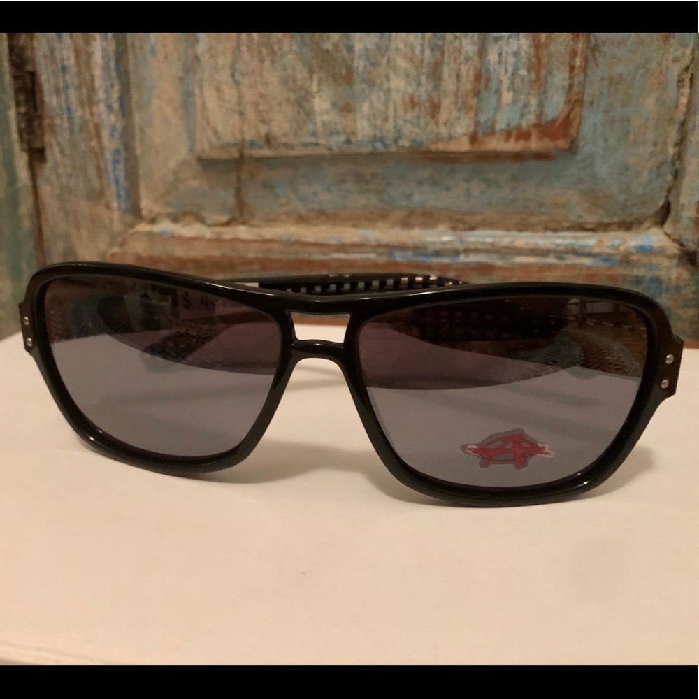 Anarchy Manifest Sunglasses